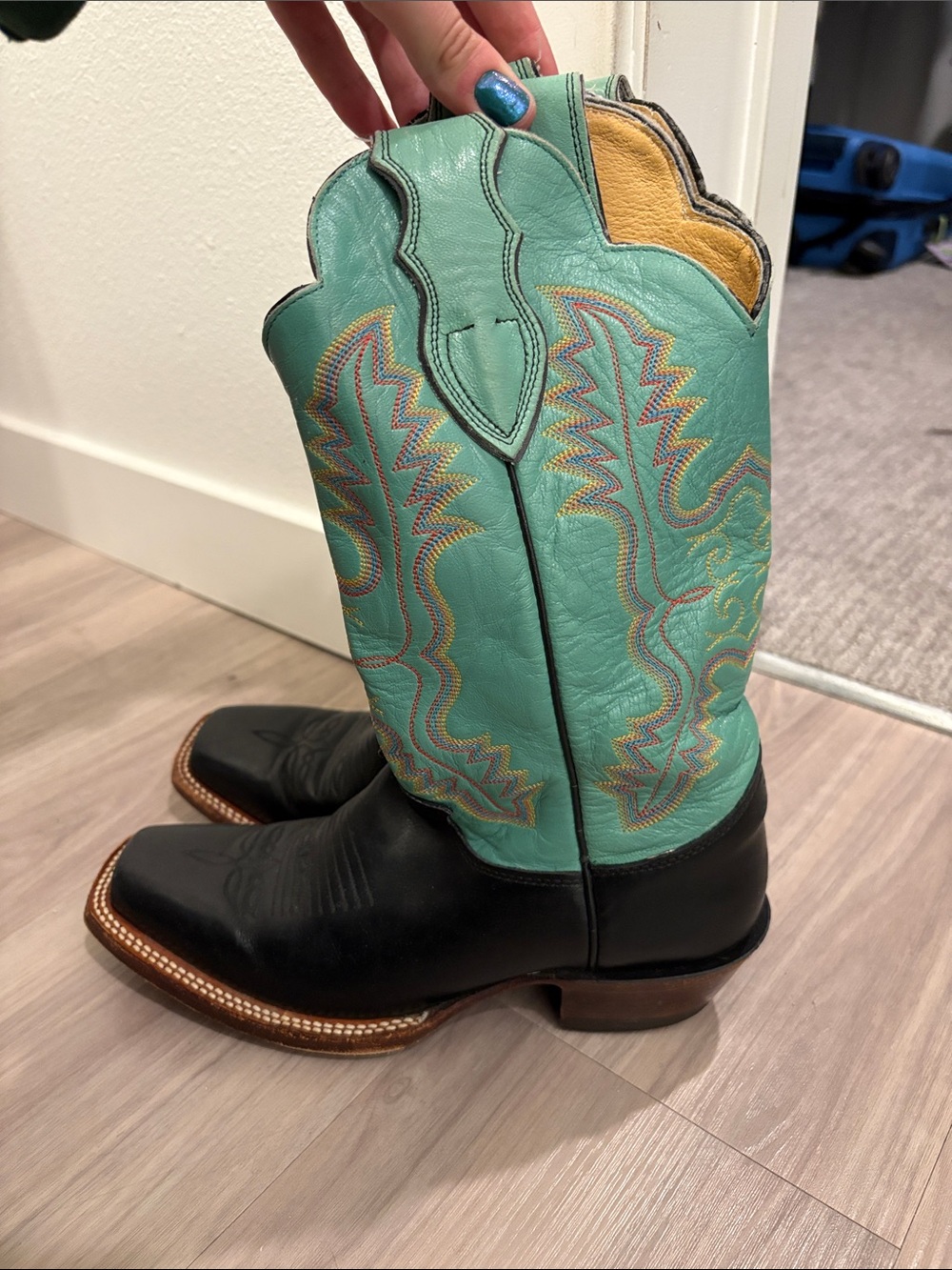 Justin Boots Black Foot with Turquoise Shaft Women's Western Heeled Boots